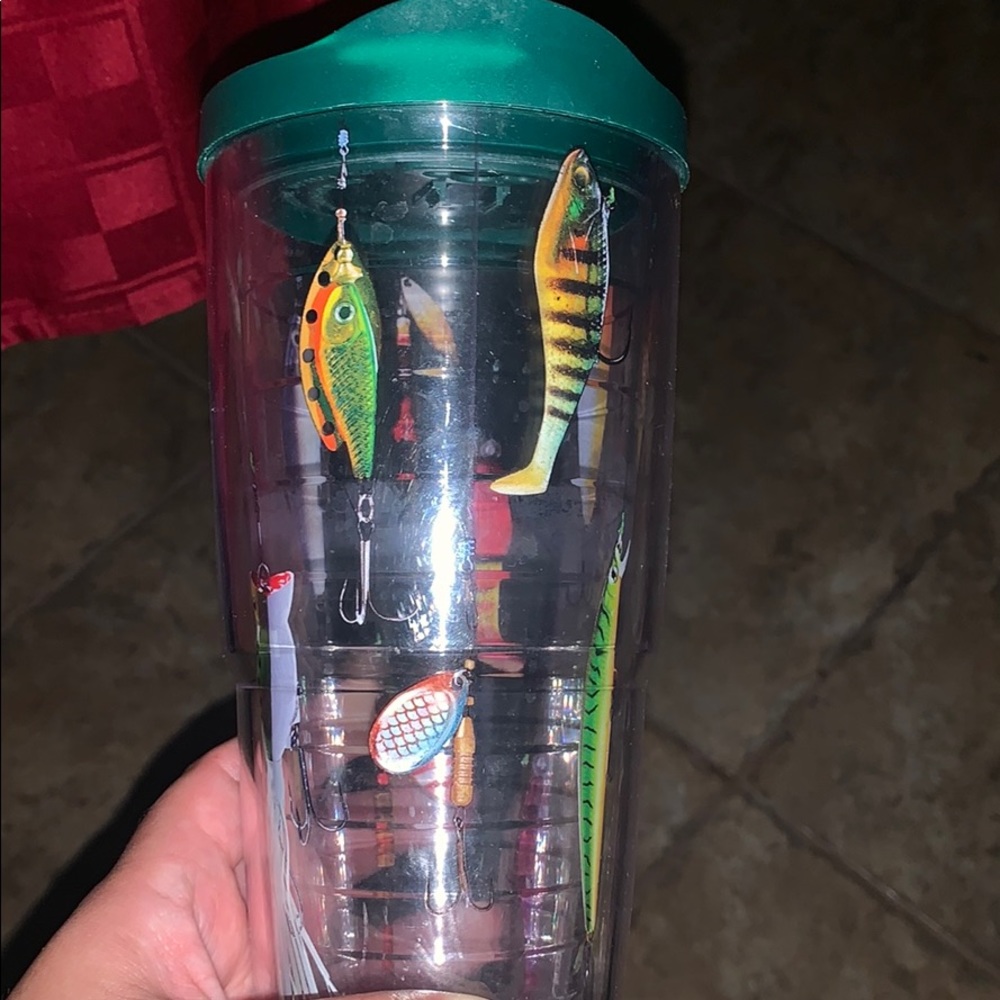 Tervis tumbler fishing theme